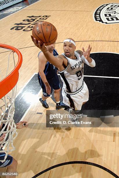 Drew Gooden of the San Antonio Spurs goes to the basket against the Utah Jazz during the game on April 10, 2009 at the AT&T Center in San Antonio,...