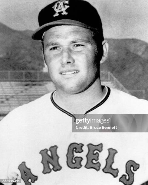 Pitcher Andy Messersmith of the California Angels poses for a portrait during Spring Training on March 28, 1972 in Palm Springs, California.