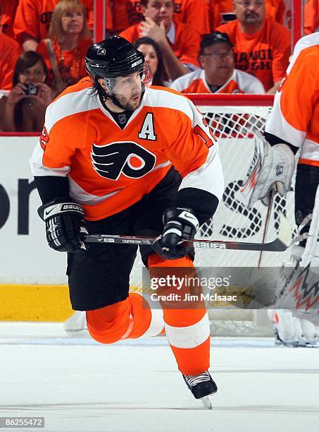 Simon Gagne of the Philadelphia Flyers skates against the Pittsburgh Penguins during Game Six of the Eastern Conference Quarterfinal Round of the...