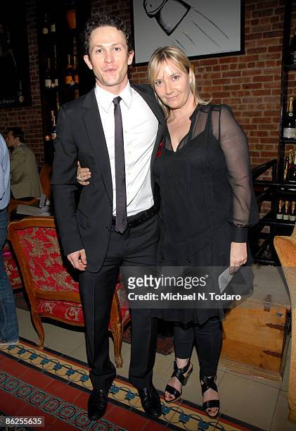 Jonathan Tucker and Amanda Jenks attend an amfAR reception preceding a screening of "An Englishman" at Bubble Lounge on April 27, 2009 in New York...
