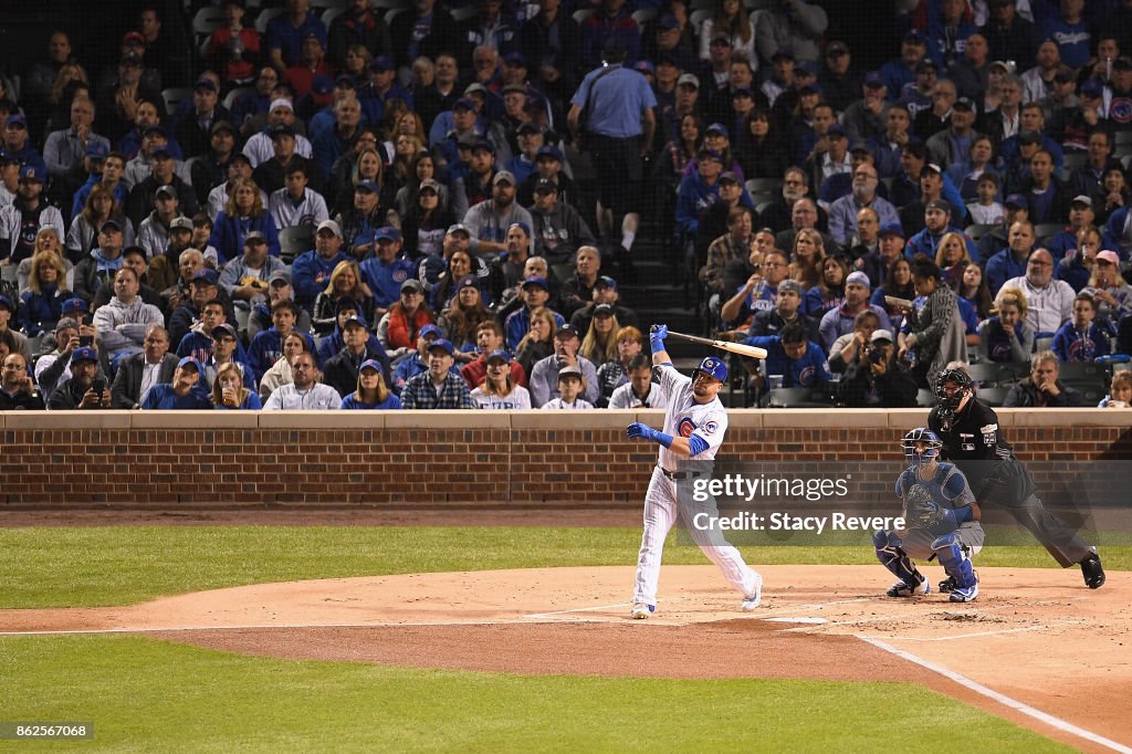 League Championship Series - Los Angeles Dodgers v Chicago Cubs - Game Three