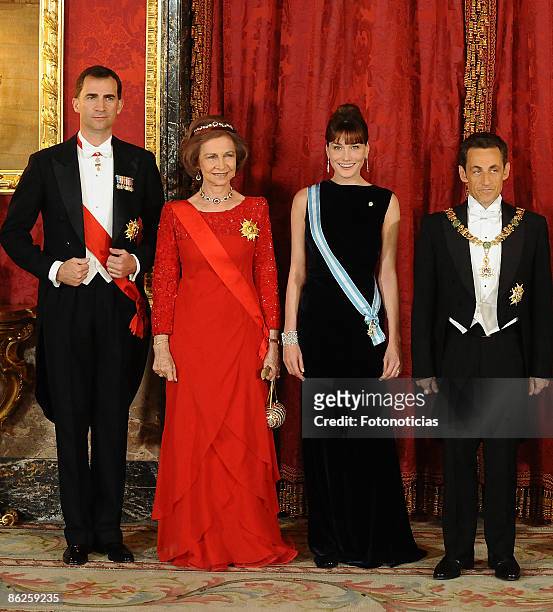 Prince Felipe of Spain, Queen Sofia of Spain, Carla Bruni Sarkozy and French President Nicolas Sarkozy attend a Gala Dinner honouring French...