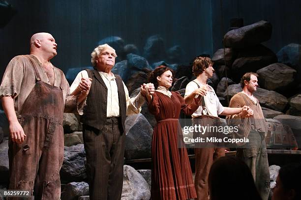 Daniel Steart Sherman, Brian Dennehy, Carla Gugino, Pablo Schreiber and Boris McGiver take a curtain call at thee "Desire Under The Elms" Broadway...