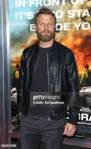 Singer Dierks Bentley attends the "Only The Brave" New York screening at iPic Theater on October 17, 2017 in New York City.
