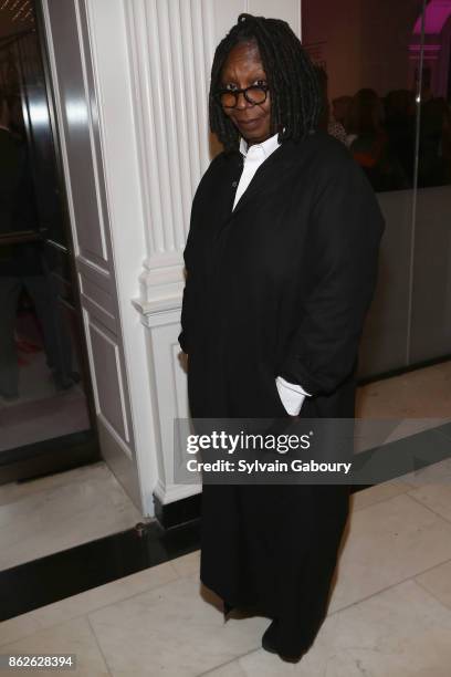 Whoopi Goldberg attends Museum of the City of New York honors Gloria Steinem, Whoopi Goldberg, Michiko Kakutani on October 17, 2017 in New York City.