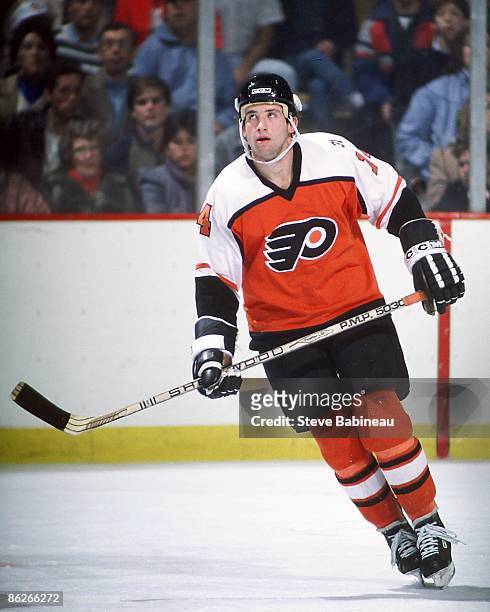 Ron Sutter of the Philadelphia Flyers skates against the Boston Bruins at Boston Garden.