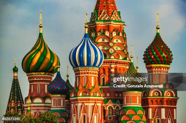 saint basil cathedral at moscow - russia architecture stock pictures, royalty-free photos & images
