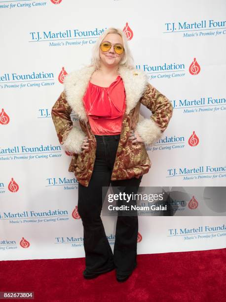 Singer Elle King attends the T.J. Martell 42nd Annual New York Honors Gala at Guastavino's on October 17, 2017 in New York City.