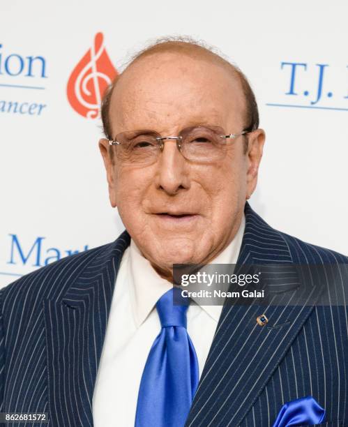 Clive Davis attends the T.J. Martell 42nd Annual New York Honors Gala at Guastavino's on October 17, 2017 in New York City.