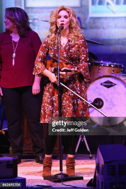 Alison Krauss performs at The Greek Theatre on October 17, 2017 in Los Angeles, California.