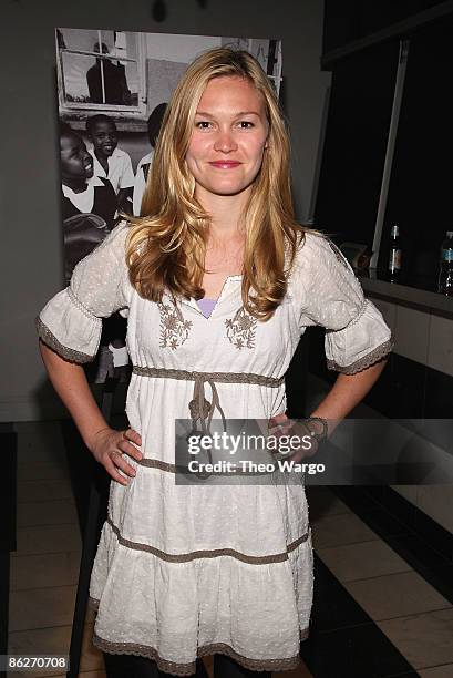 Actress Julia Stiles attends the Ubuntu 10 Year Anniversary Gala at Terminal 5 on April 28, 2009 in New York City.