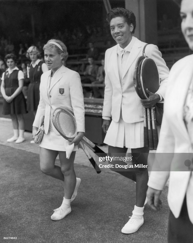 Bloomer And Gibson