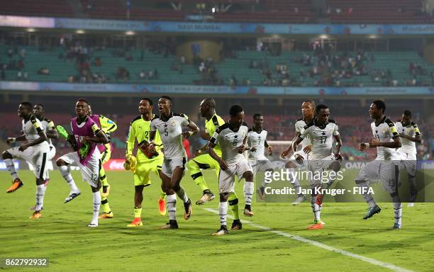 Ghana players perform a dance to celebrate the win during the FIFA U-17 World Cup India 2017 Round of 16 match between Ghana and Niger at Dr DY Patil...
