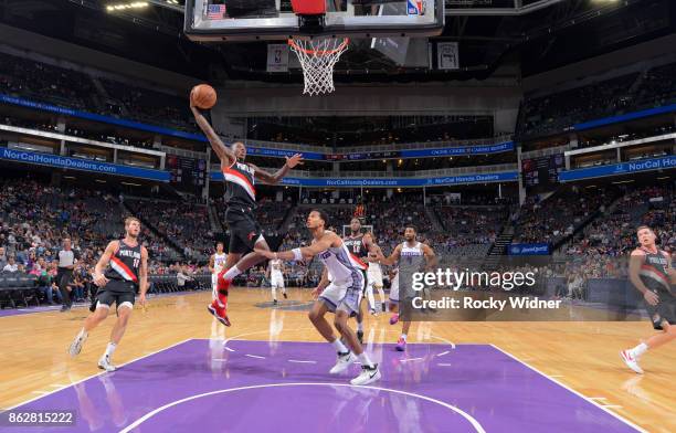 Archie Goodwin of the Portland Trail Blazers dunks against the Sacramento Kings on October 9, 2017 at Golden 1 Center in Sacramento, California. NOTE...