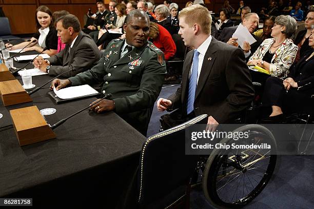 Lt Roderick Gadson 92 Gregory C Case Stock Photos, High-Res Pictures, and Images - Getty ...