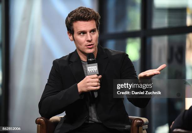 Jonathan Groff attends the Build Series to discuss his show 'Mindhunter' at Build Studio on October 18, 2017 in New York City.