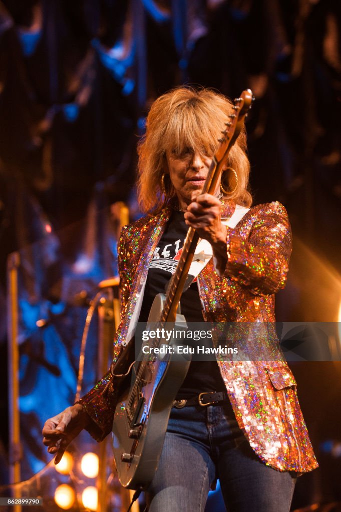 The Pretenders Perform At The New Theatre, Oxford