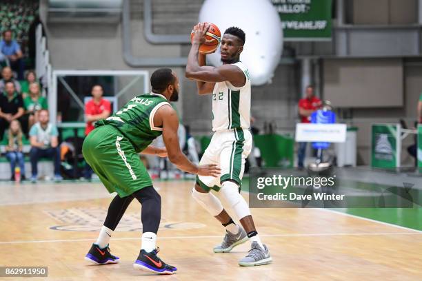 Lahaou Konate of Nanterreand Dez Wells of Sidigas Avellino during the Basketball Champions League match between Nanterre 92 and Sidigas Avellino on...