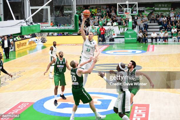 Erik Murphy of Nanterre during the Basketball Champions League match between Nanterre 92 and Sidigas Avellino on October 18, 2017 in Nanterre, France.