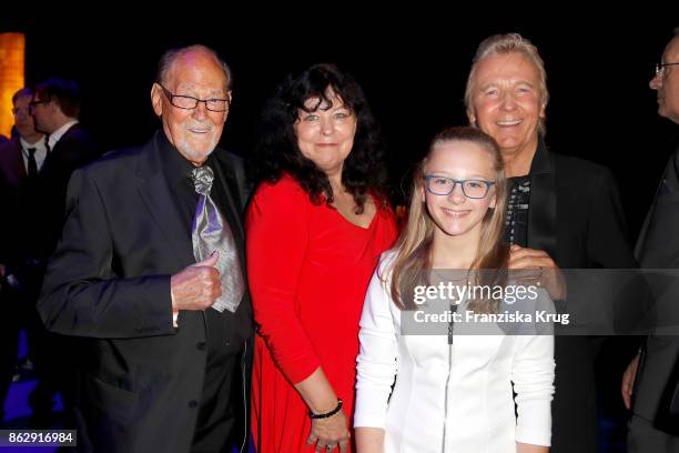 Herbert Koefer, his wife Heike Koefer, Hartmut Schulze-Gerlach and his daughter Finja attend the Goldene Henne on October 13, 2017 in Leipzig,...