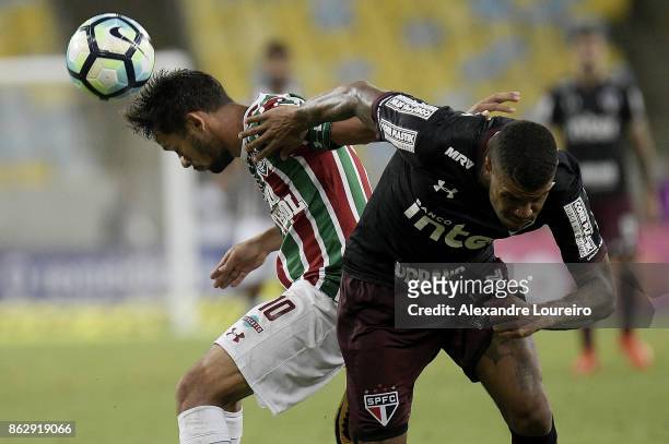 Gustavo Scarpa of Fluminense battles for the ball with JÃºnior Tavares of Sao Paulo during the match between Fluminense and Sao Paulo as part of...