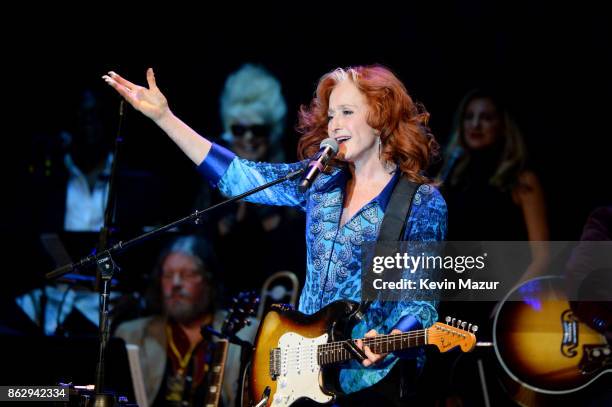 Honoree Bonnie Raitt performs onstage during the Little Kids Rock Benefit 2017 at PlayStation Theater on October 18, 2017 in New York City.