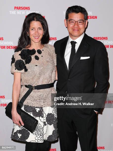 Amanda Ross and fashion designer Peter Som attend the 2009 Parsons Fashion benefit honoring Calvin Klein, Inc.'s Tom Murry and Francisco Costa at the...