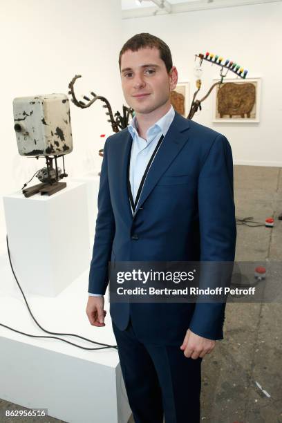 Joe Nahmad attends the FIAC 2017 - International Contemporary Art Fair : Press Preview at Le Grand Palais on October 18, 2017 in Paris, France.