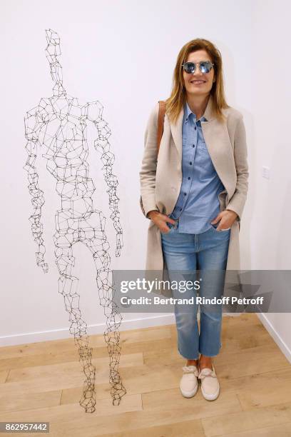 Writer Capucine Motte attends the FIAC 2017 - International Contemporary Art Fair : Press Preview at Le Grand Palais on October 18, 2017 in Paris,...