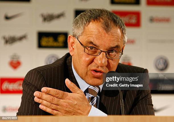 Head coach, manager and sports director Felix Magath attends a VfL Wolfsburg press conference at their training ground on April 30, 2009 in...