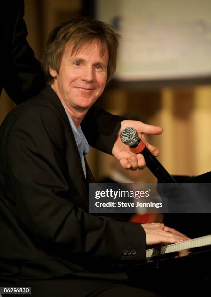 Comedian Dana Carvey attends The Scleroderma Research Foundation's "Cool Comedy - Hot Cuisine" at San Francisco Palace Hotel on April 29, 2009 in San...