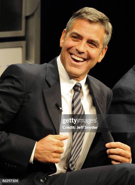 Actor George Clooney appears at a discussion of the 2005 film "Good Night, and Good Luck" at the Newseum on January 26, 2009 in Washington, DC. The...