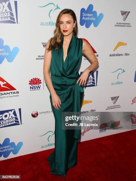 Jessica McNamee attends the 6th Annual Australians in film award & benefit dinner on October 16, 2017 in Hollywood, California.