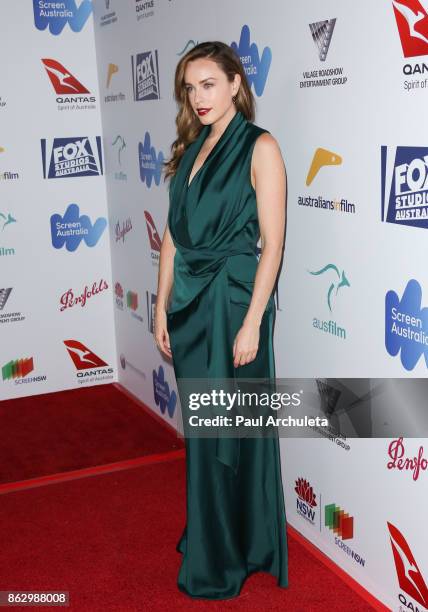 Actress Jessica McNamee attends the 6th Annual Australians in Film Award & Benefit Dinner at NeueHouse Hollywood on October 18, 2017 in Los Angeles,...