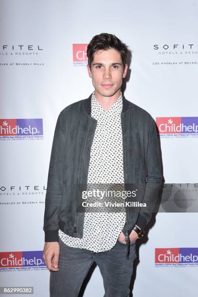 Tanner Novlan attends Childhelp Hollywood Heroes on October 18, 2017 in Beverly Hills, California.