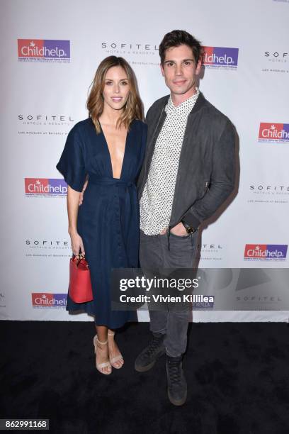 Kayla Ewell and Tanner Novlan attend Childhelp Hollywood Heroes on October 18, 2017 in Beverly Hills, California.