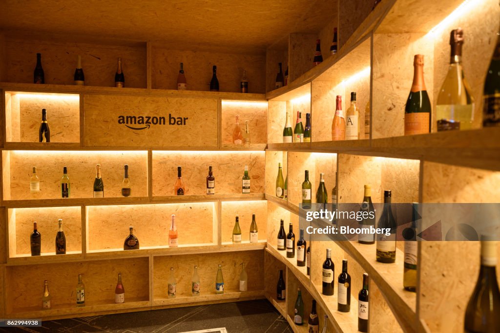 Media Preview of Amazon's Pop-up Liquor Bar In Ginza