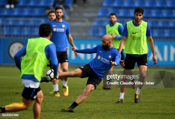 Borja Valero of FC Internazionale in action during the training session at Suning Training Center at Appiano Gentile on October 19, 2017 in Como,...