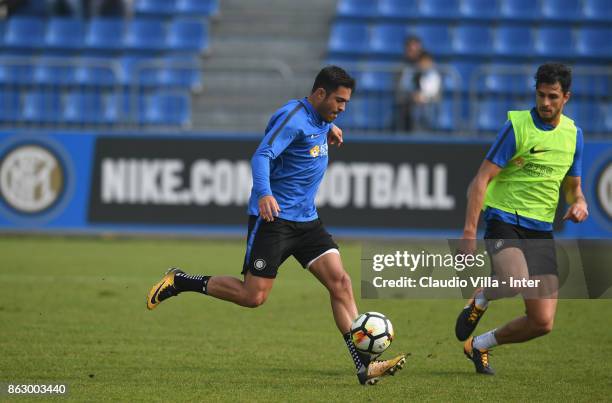 Citadin Martins Eder of FC Internazionale in action during the training session at Suning Training Center at Appiano Gentile on October 19, 2017 in...