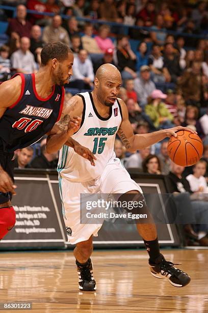 221 Kasib Powell Photos & High Res Pictures Getty Images