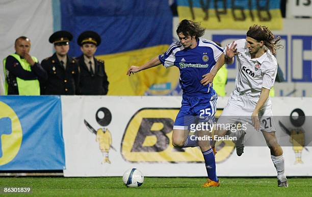 Artem Milevskiy of FC Dynamo Kiev battles for the ball with Dmytro Chygrynskiy of FC Shakhtar Donetsk during the UEFA Cup semi-finals first leg match...