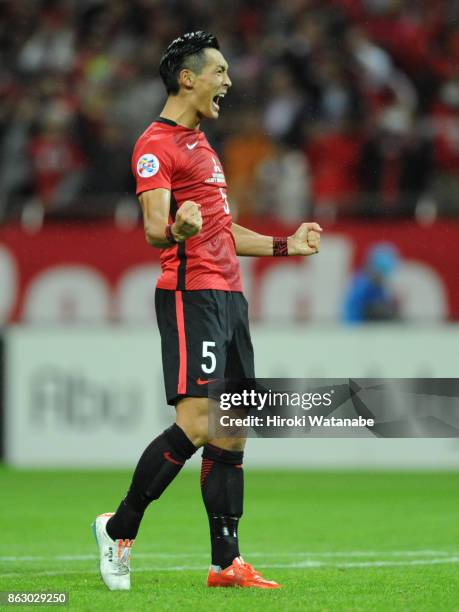 Tomoaki Makino of Urawa Red Diamonds gestures after the AFC Champions League semi final second leg match between Urawa Red Diamonds and Shanghai SIPG...