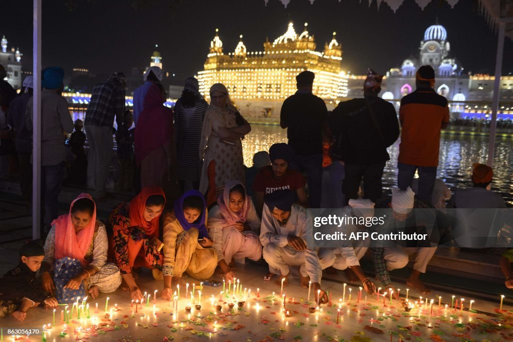 INDIA-RELIGION-SIKHISM-FESTIVAL-DIWALI