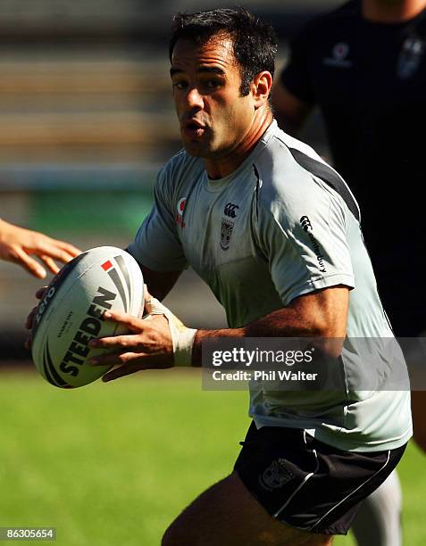 Stacey Jones of the Warriors looks to pass the ball during a Warriors NRL training session at Mt Smart Stadium on May 1, 2009 in Auckland, New...