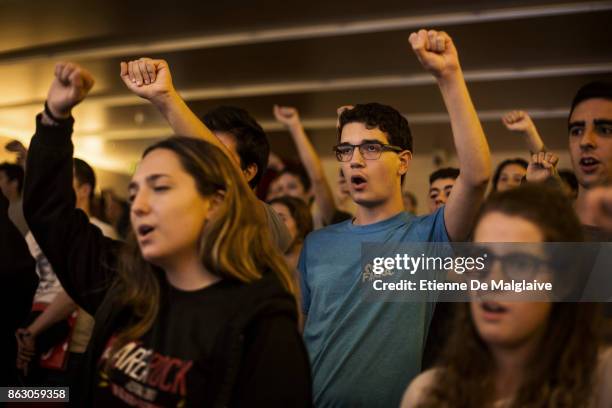 After the ultimatum deadline from the Spanish government against separatist Catalan expired, the pro-independence Universitats per la Republica...