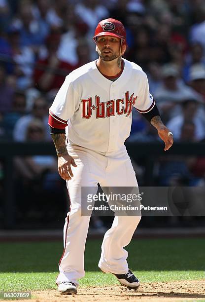Ryan Roberts of the Arizona Diamondbacks leads off third base during the game against the Chicago Cubs at Chase Field on April 29, 2009 in Phoenix,...