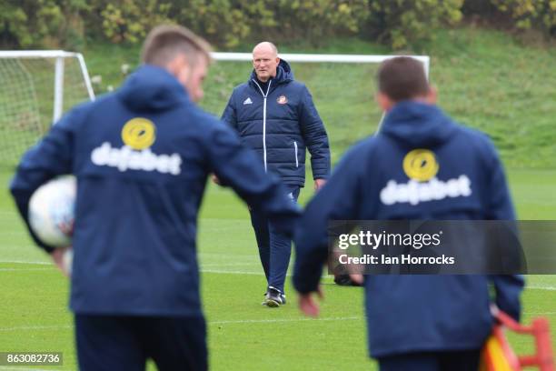 Sunderland manager Simon Grayson during a Sunderland AFC training session at The Academy of Light on October 19, 2017 in Sunderland, England.