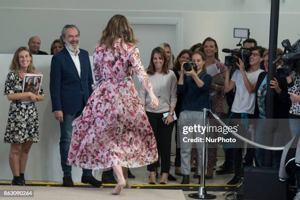 Eva Gonzalez attends the 'Algo que compartir' campaign presentation at Mr. Fox studio on October 19, 2017 in Madrid, Spain.