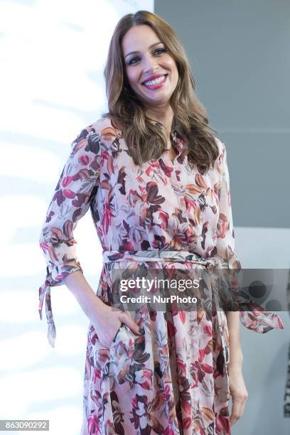 Eva Gonzalez attends the 'Algo que compartir' campaign presentation at Mr. Fox studio on October 19, 2017 in Madrid, Spain.