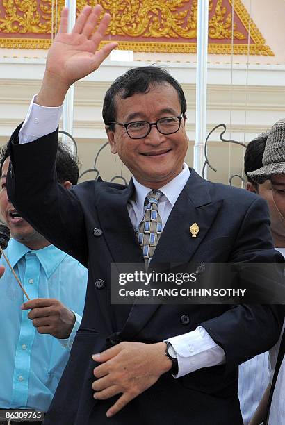Sam Rainsy Book 1,326 Sam Rainsy Party Stock Photos, High-Res Pictures, and Images ...